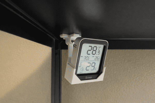 Govee Magnet Articulate White Angled Govee Magnet Articulate White Angled