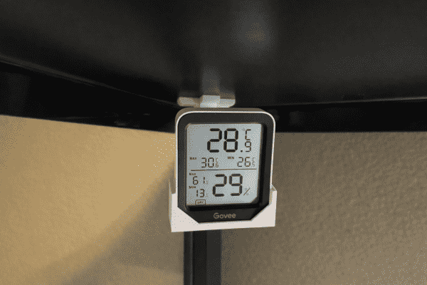 Govee Magnet Articulate White Up Close Govee Magnet Articulate White Up Close