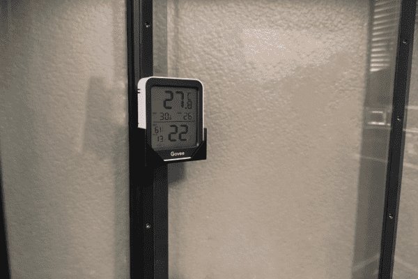 Govee Corner Mount Black Up Close Angled Govee Corner Mount Black Up Close Angled